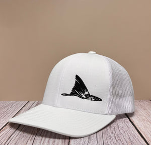 Redfish Tail Snapback- Solid White