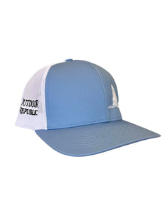 Redfish Tail Snapback- Columbia Blue/White