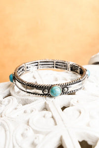 Fairway Turquoise and Silvertone Stretch Bracelet