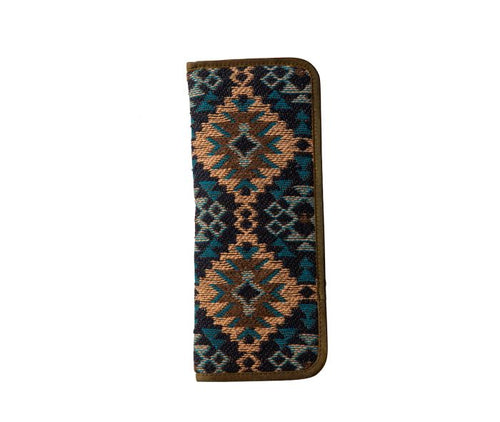 Myra Woven Eye Curling Cover